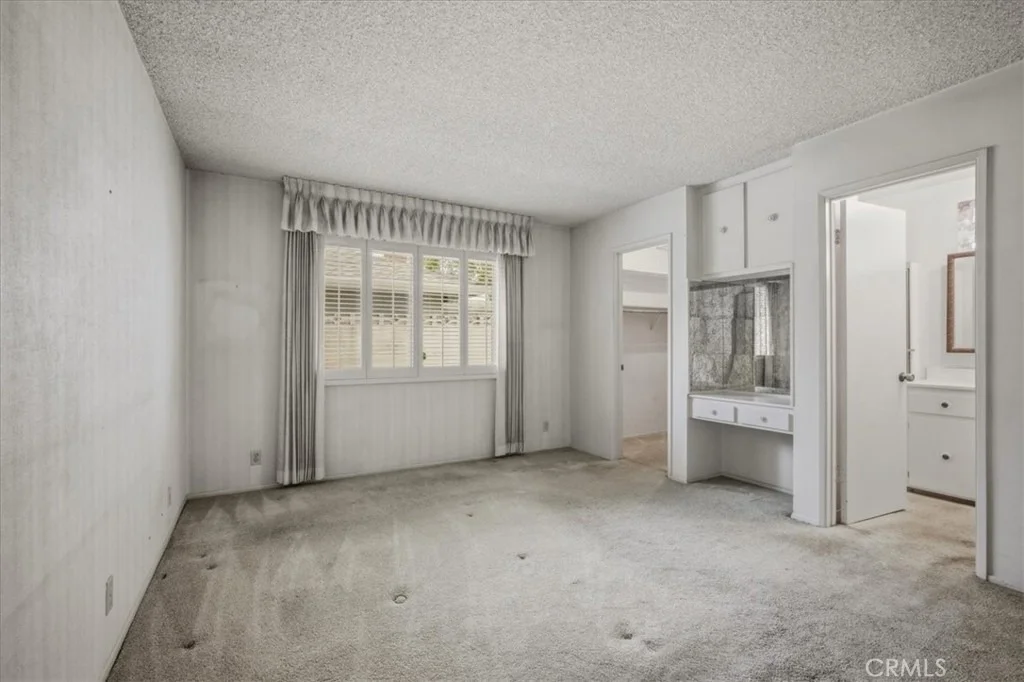 Photo of 929 W Pinto Court