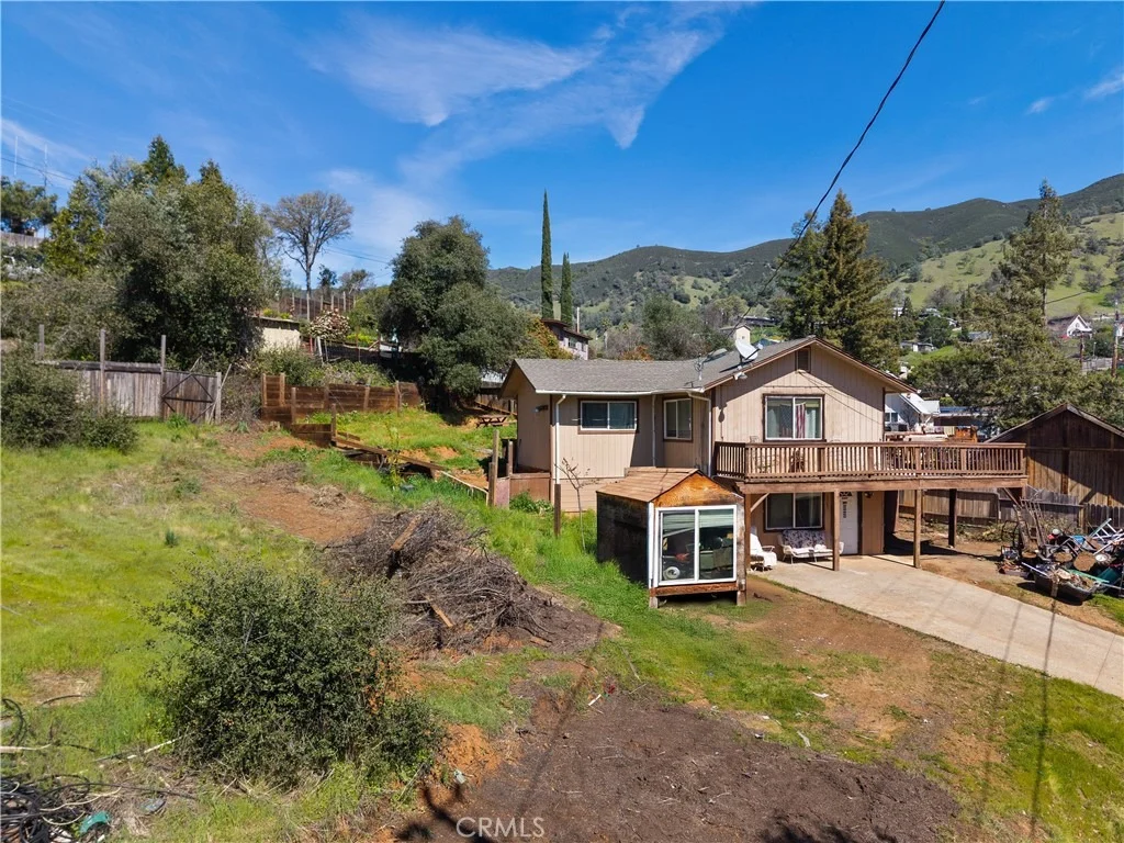 Photo of 6985 Floyd Way