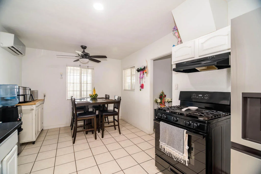 Photo of 45749 Salton Street