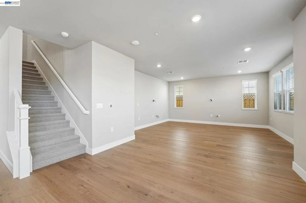 Photo of 796 Abigail Place