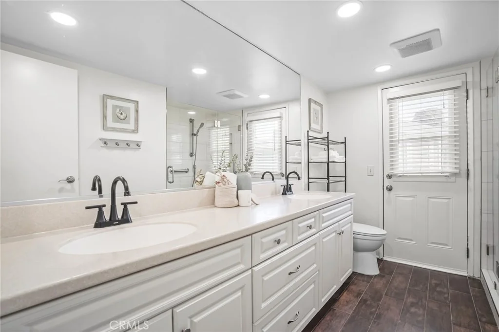 Photo of 5142 Hamer