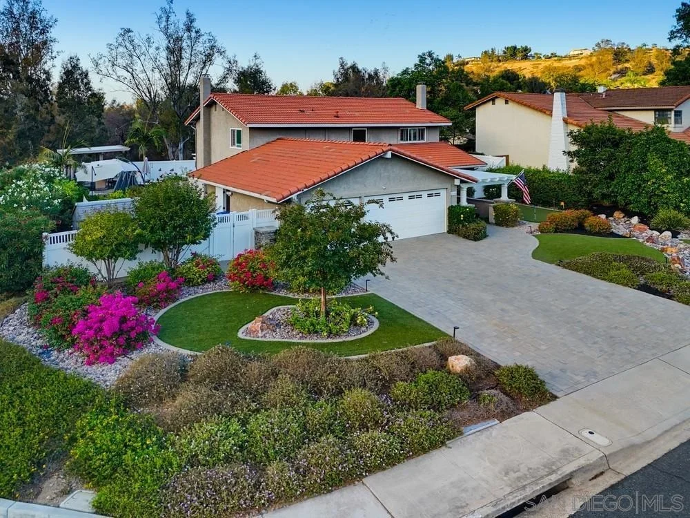 Photo of 2554 Valley Lake Drive