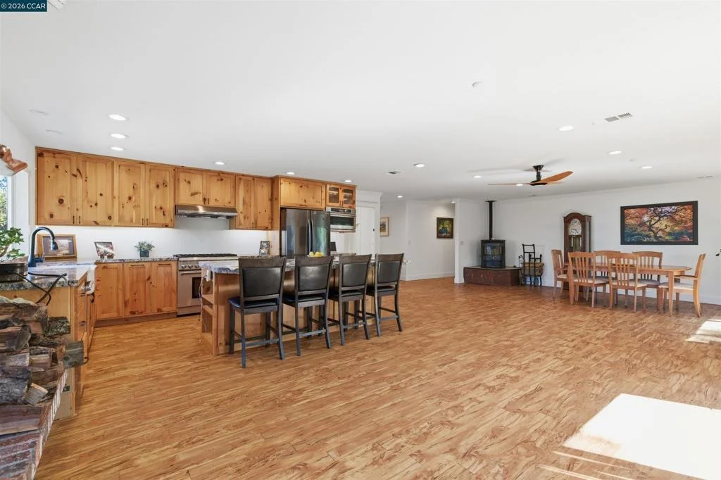 Photo of 9530 Morgan Territory Rd