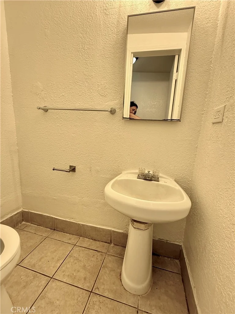 Photo of 1020 W 24th