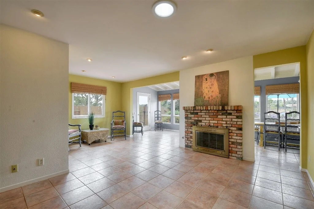 Photo of 4652 Mystik Road