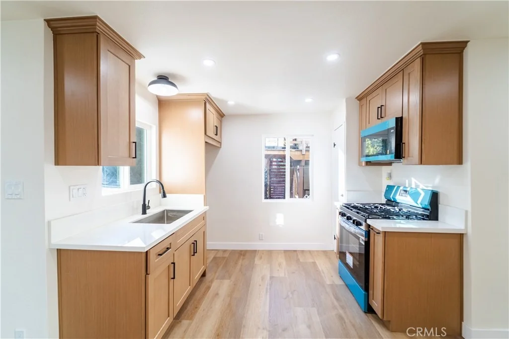 Photo of 744 Woodland