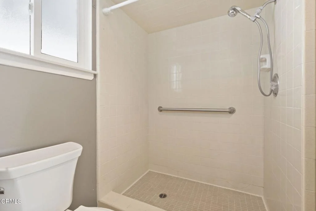 Photo of 14 Bradford Avenue
