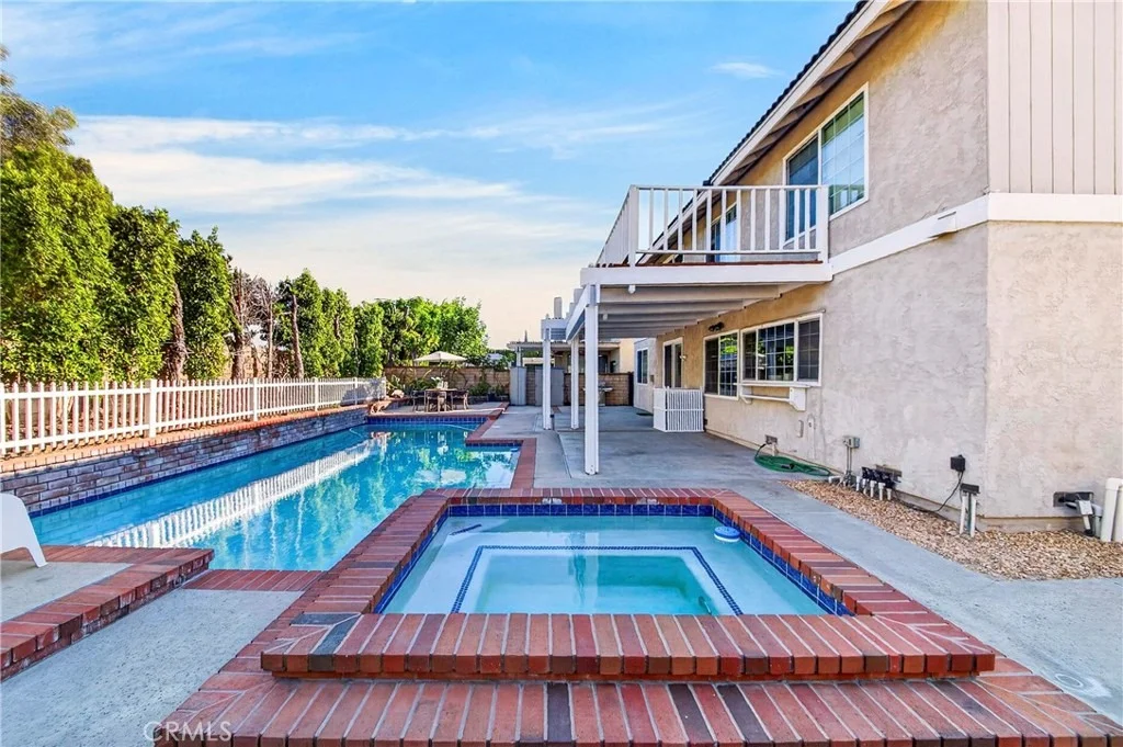 Photo of 1508 N Fairgreen Drive