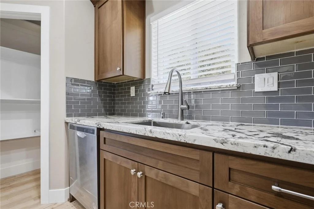 Photo of 491 Justeson