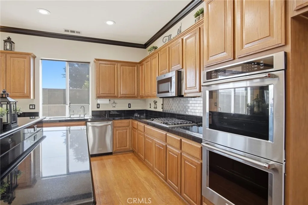 Photo of 4822 Durant