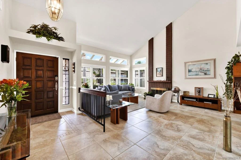Photo of 13057 Treecrest