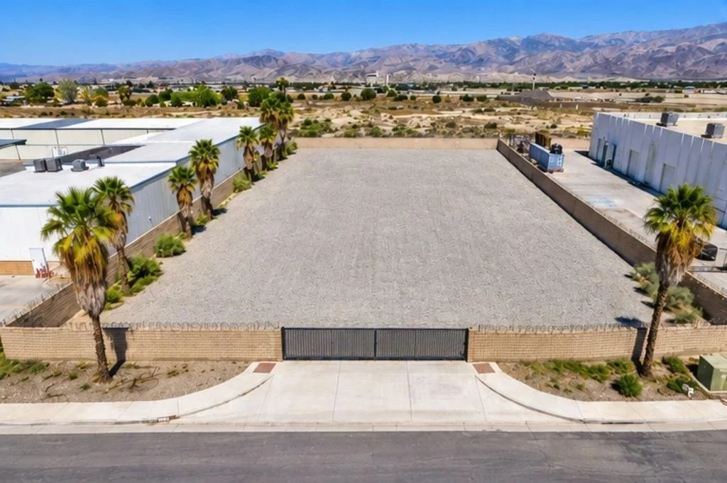 Photo of 84404 Cabazon Center Drive