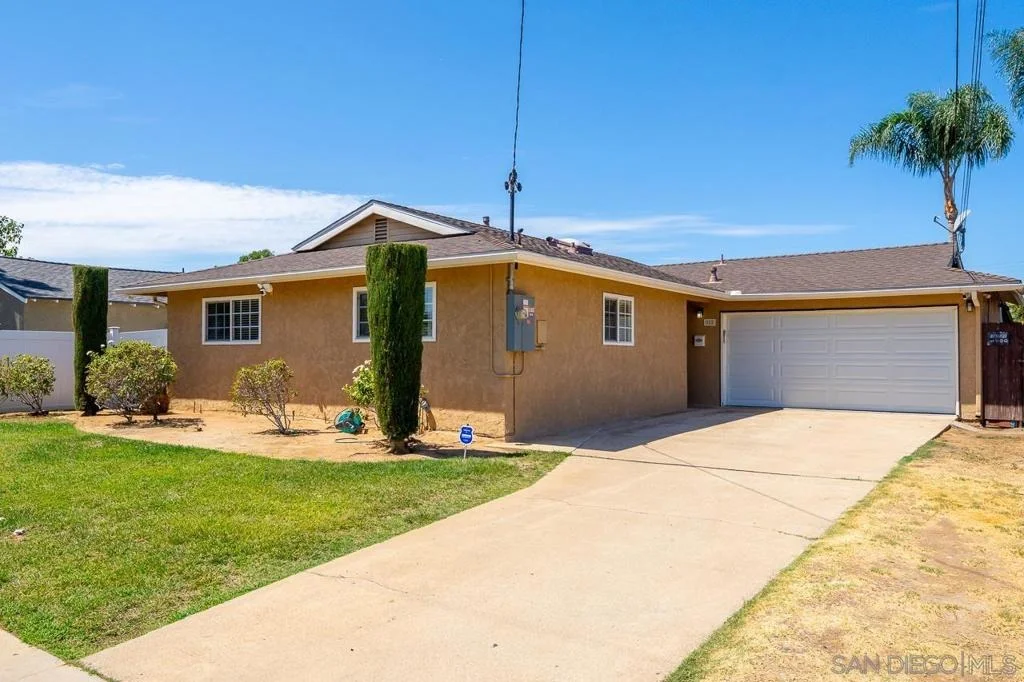 Photo of 922 Denise Ln