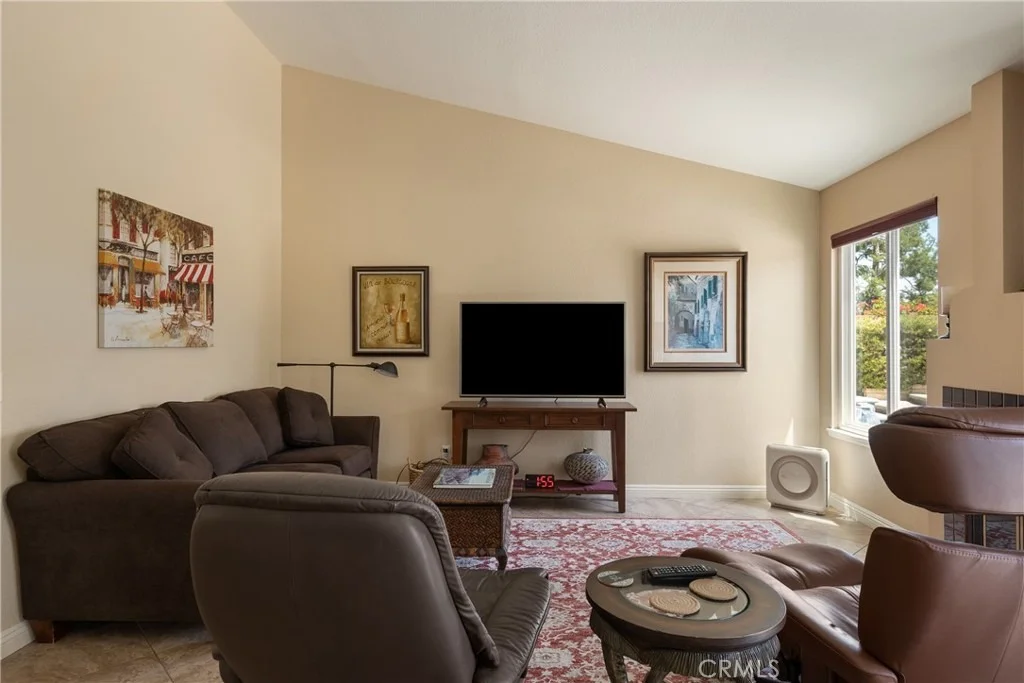 Photo of 2528 Sloan