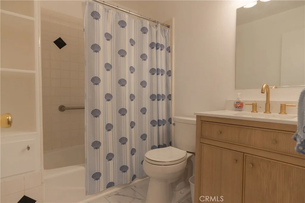 Photo of 2617 Agnes