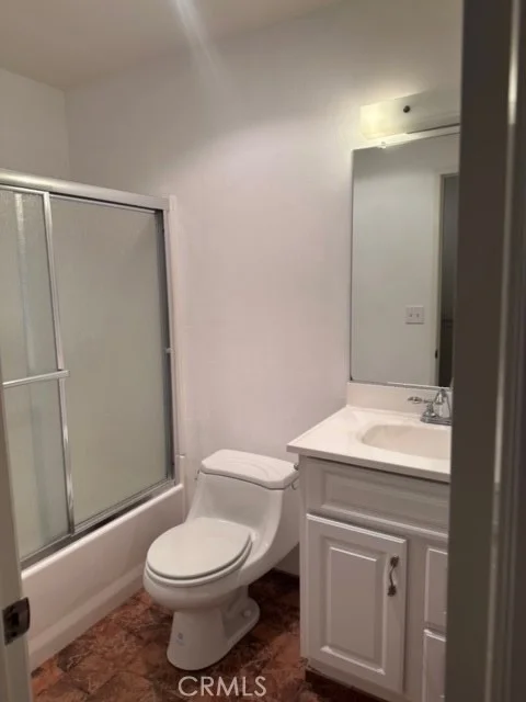 Photo of Unit D at 26351 Oak Plain Drive