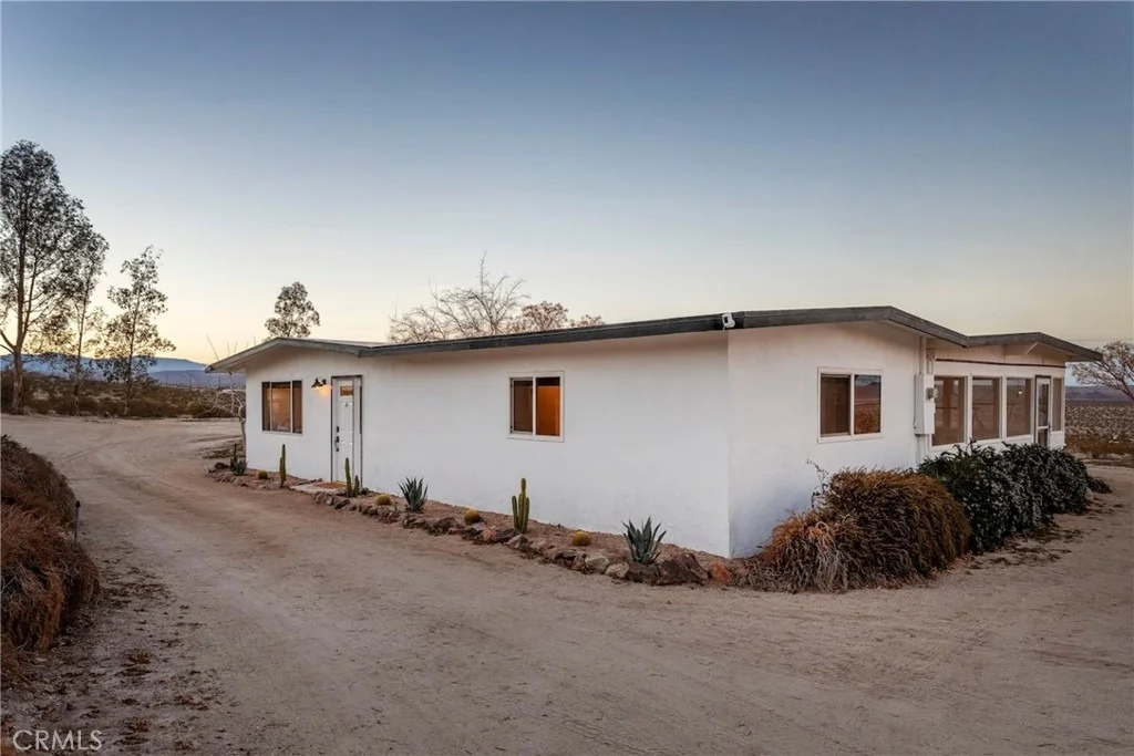 Photo of 64380 Sullivan Road