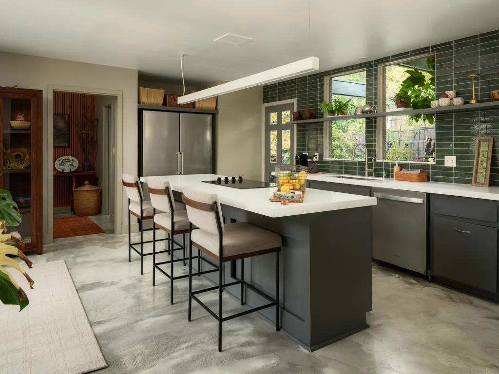 Photo of 10801 Dewitt