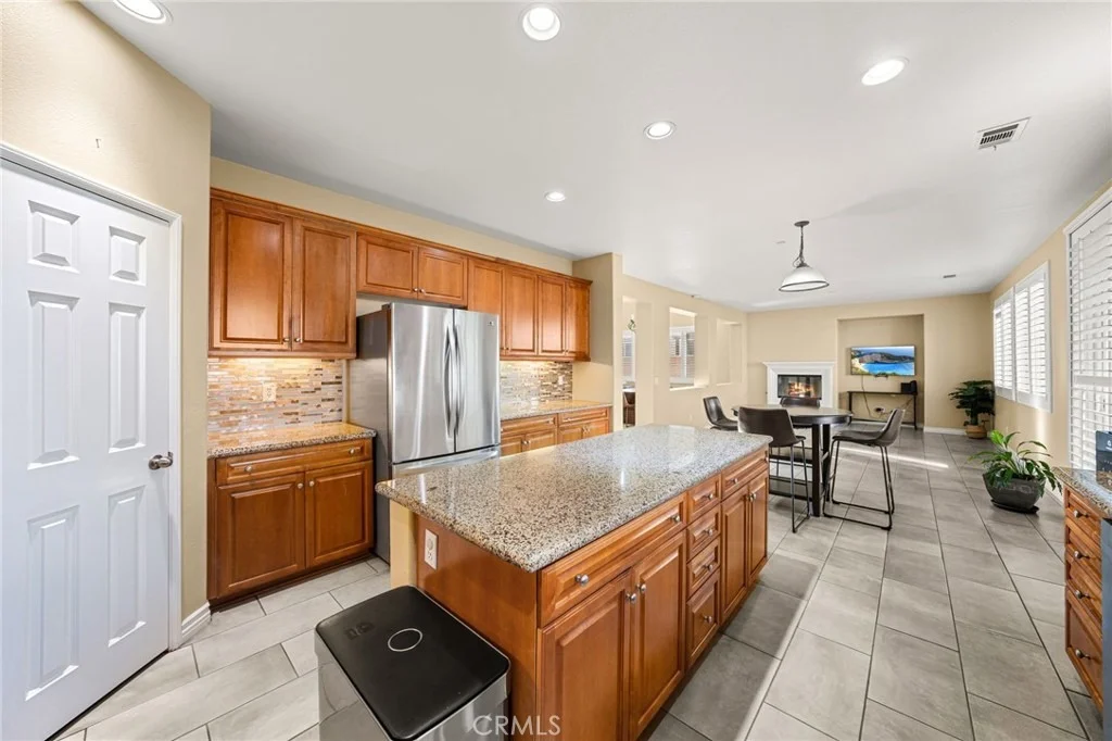Photo of 11002 Persimmon