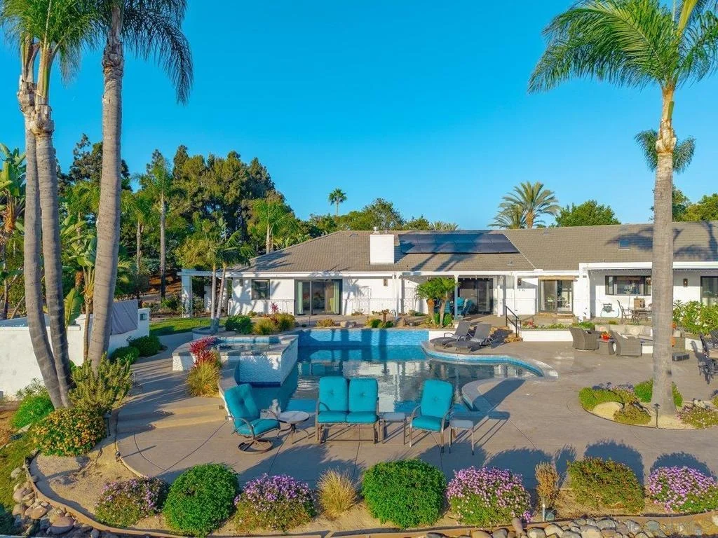 Photo of 33 Gateview