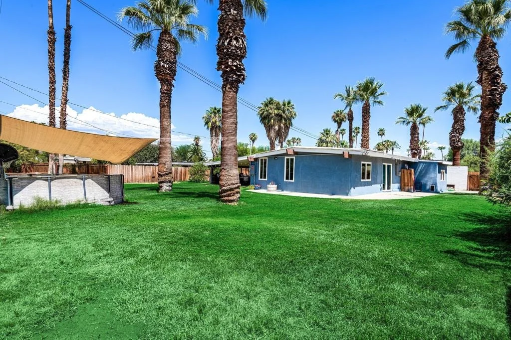 Photo of 72879 Arboleda Drive