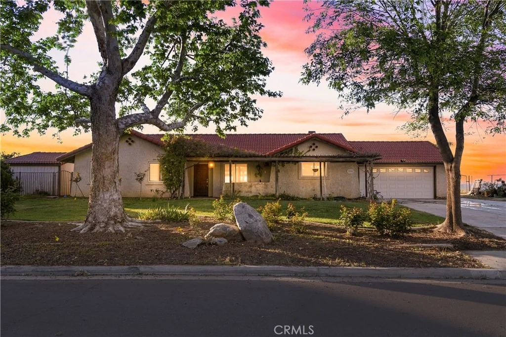 Photo of 10855 Valley Drive