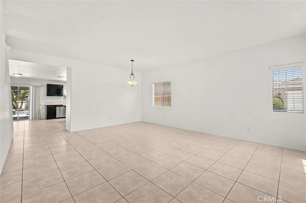 Photo of 44713 Longfellow Avenue