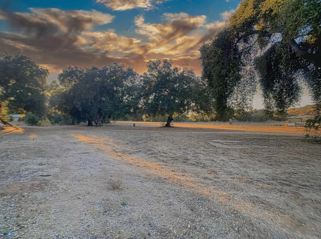 Photo of 24352 Featherstone Canyon Rd