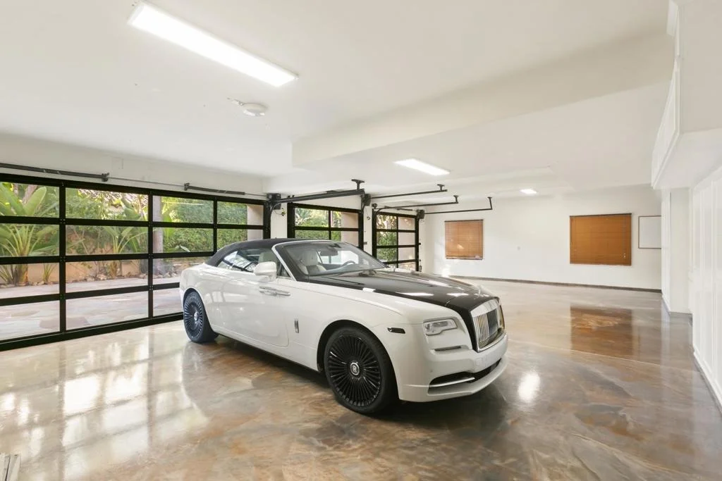 Photo of 6089 Avenida Alteras