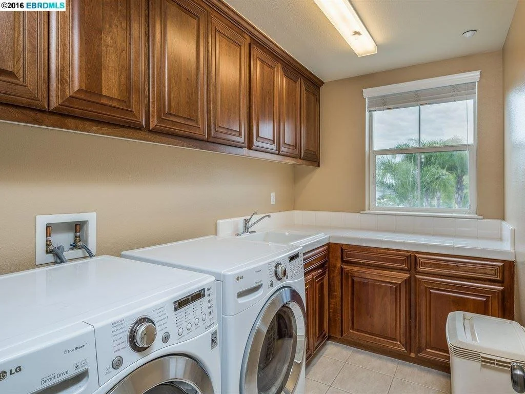 Photo of 1900 SOFIA CT