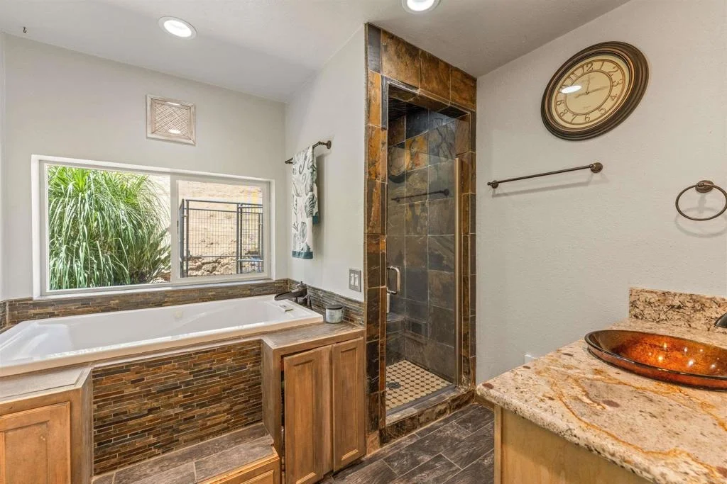 Photo of 4439 La Canada