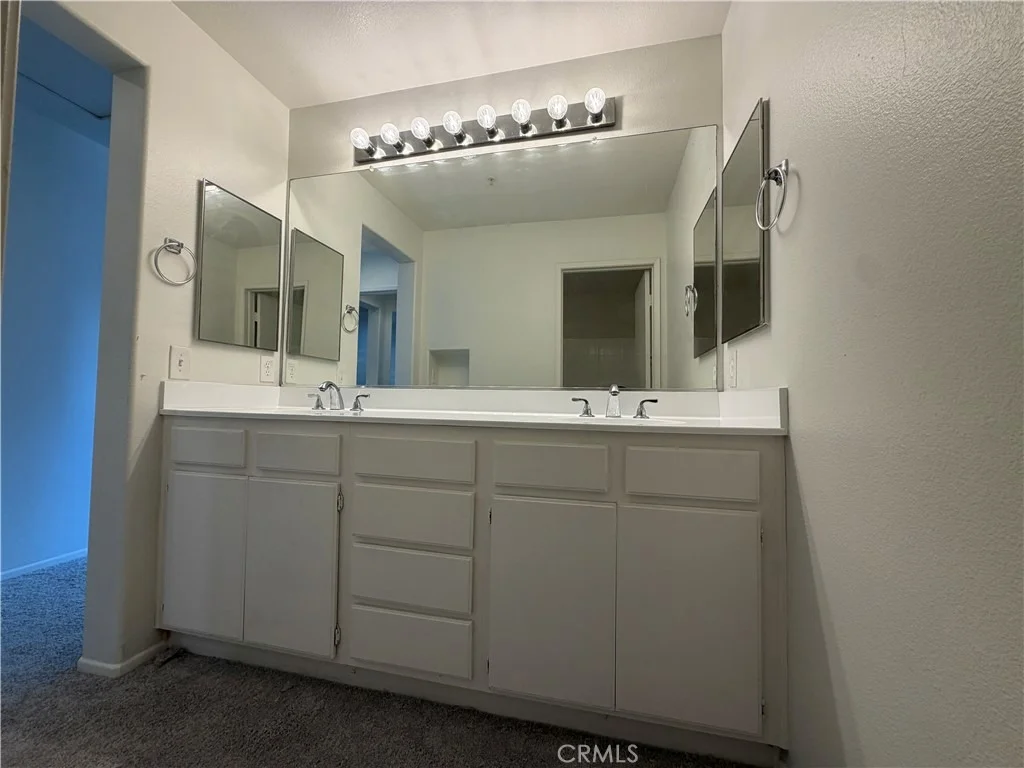 Photo of Unit B at 33551 Winston Way
