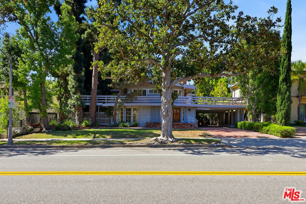 Photo of 521 N Crescent Drive
