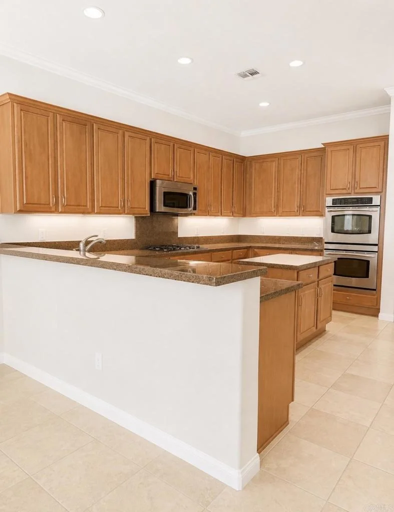 Photo of 81391 Avenida Madrid