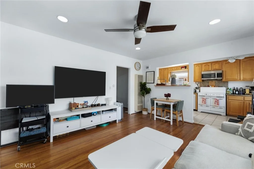 Photo of 240 Hampton Drive