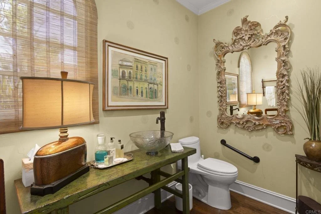 Photo of 9784 Claiborne Square