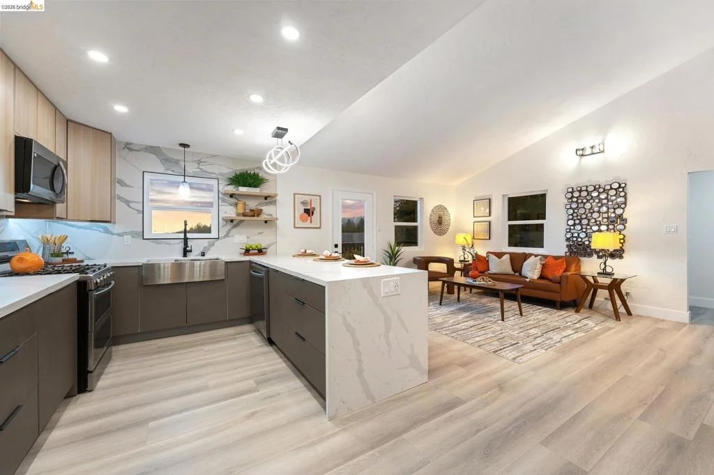 Photo of 6756 Snake Road