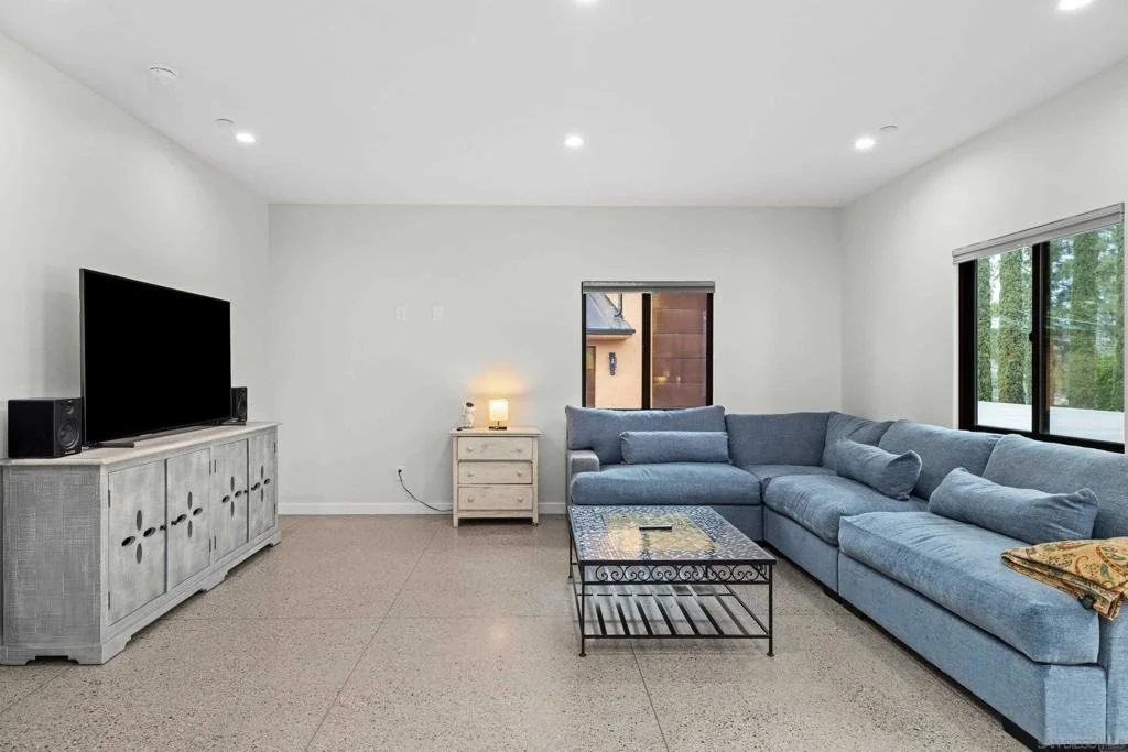 Photo of 3023 25 Via Viejas