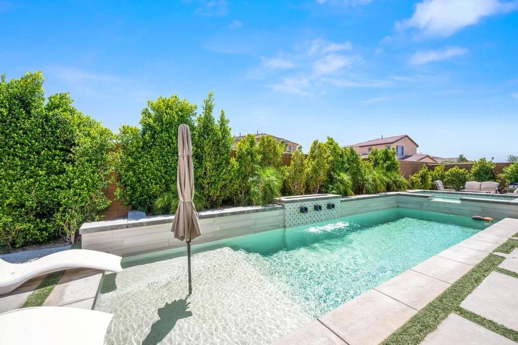 Photo of 40166 Vivaldi Court
