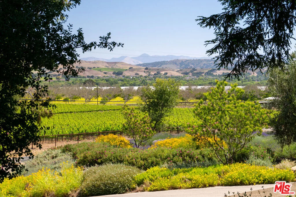 Photo of 8630 Santa Rosa Road