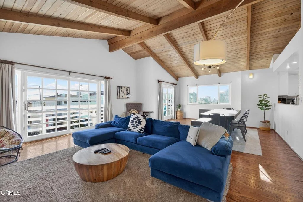 Photo of 137 Santa Monica Avenue