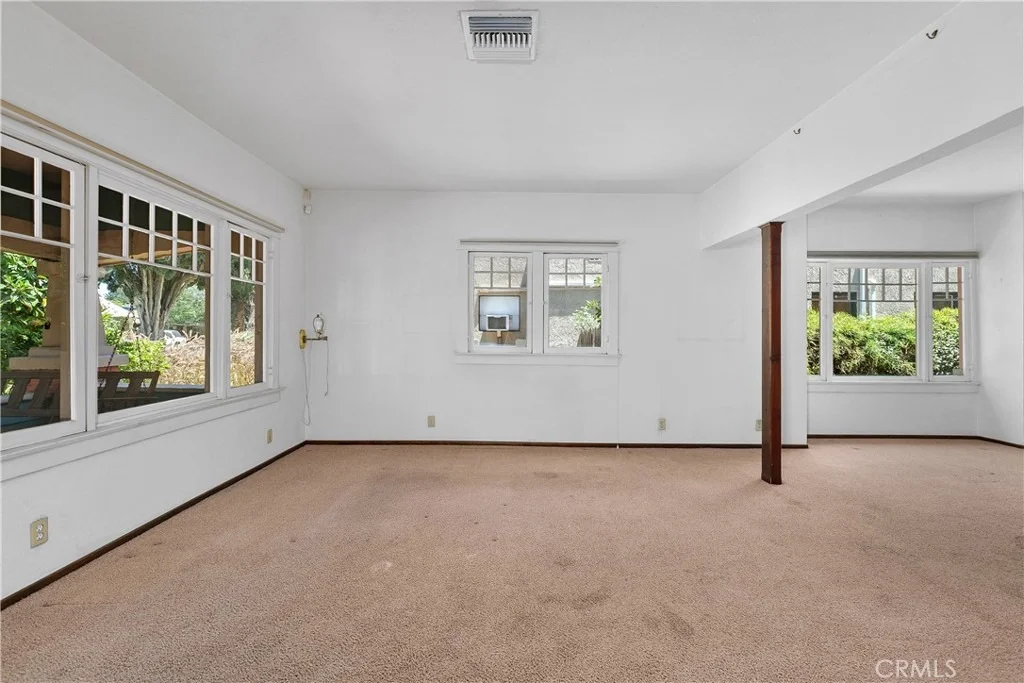 Photo of 3892 Oakwood Place