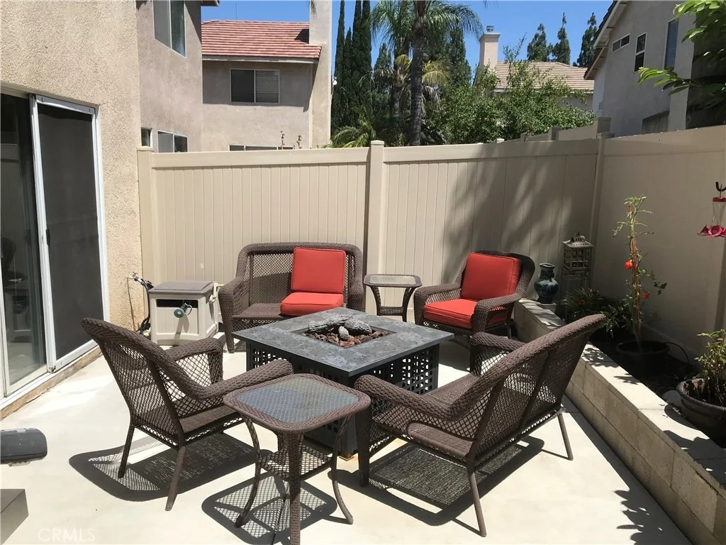 Photo of 951 Acorn Lane