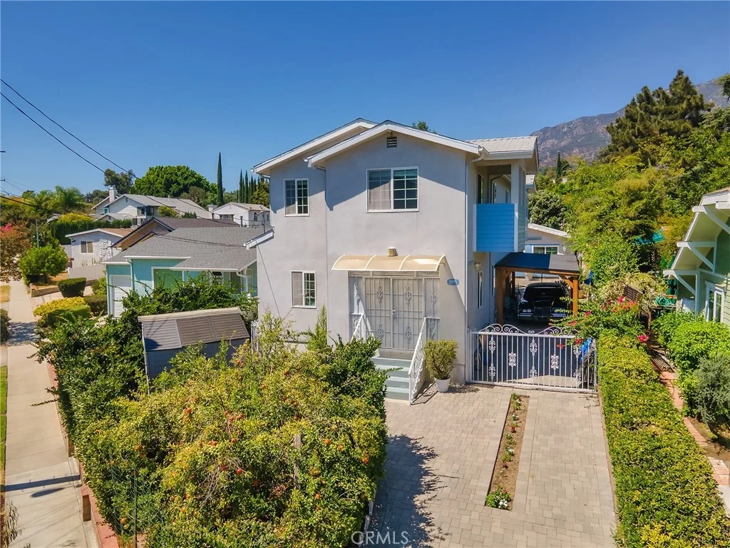 Photo of 3305 Community Avenue