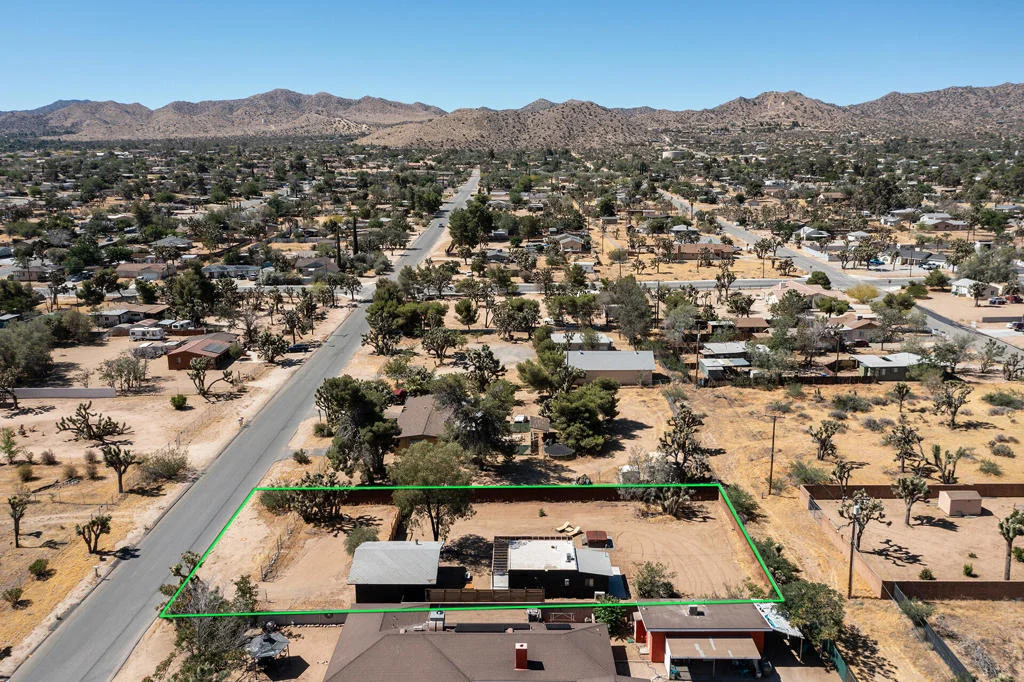 Photo of 7438 Deer Trail