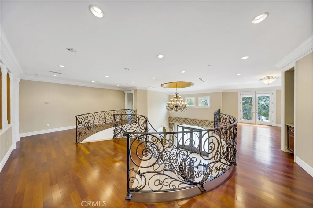 Photo of 2041 S 6th