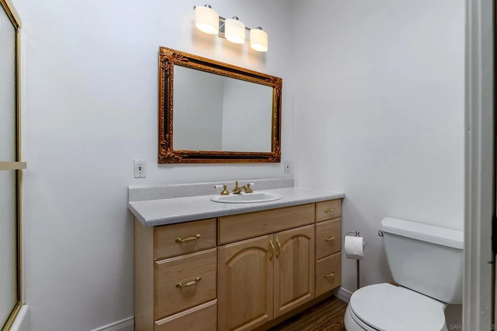 Photo of 1577 Oak Land