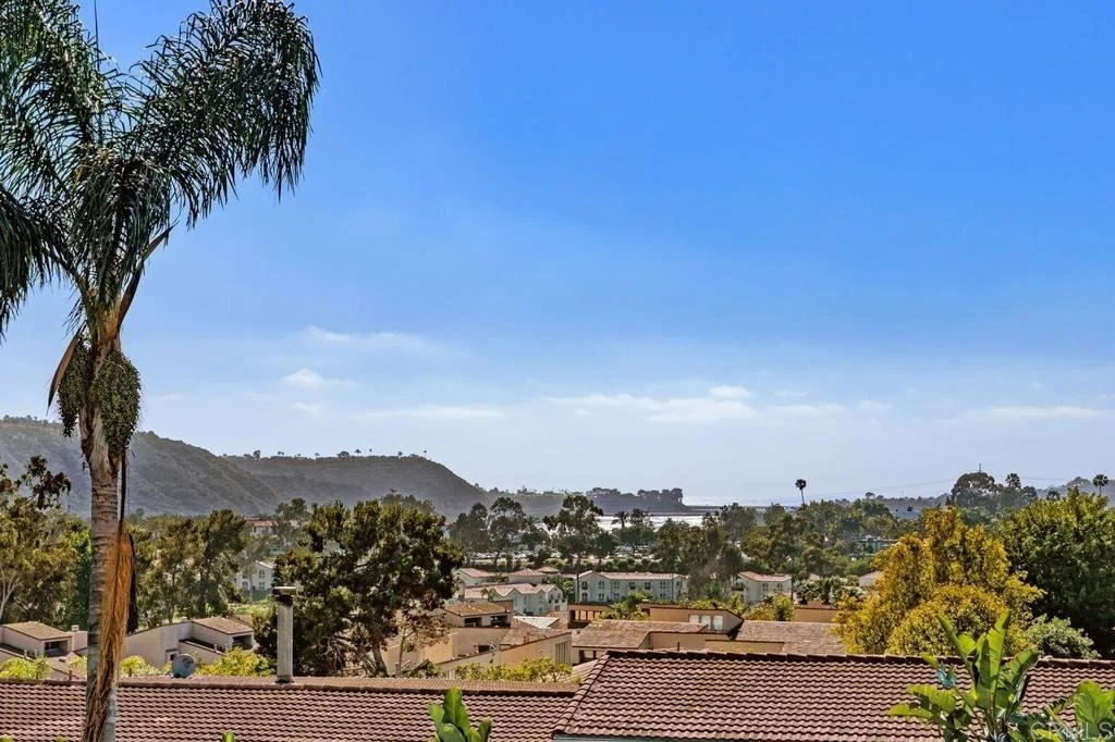 Photo of Unit 3 at 2327 Caringa Way