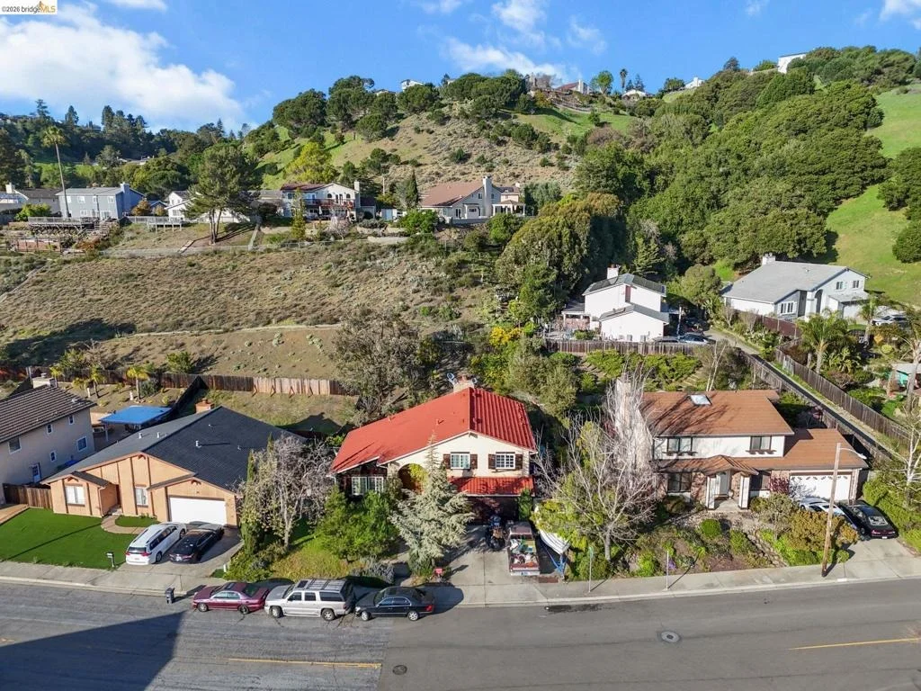 Photo of 28174 Dobbel Ave