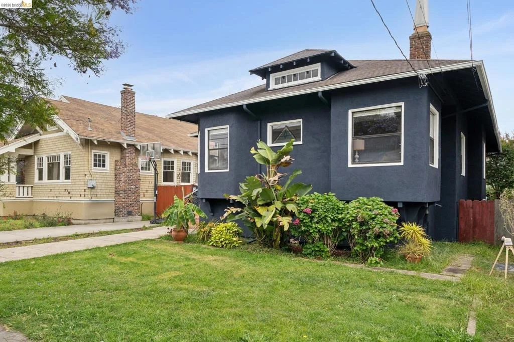 Photo of 892 Laurel Street